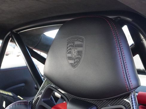 Used 2018 Porsche 911 GT3 RWD image 28