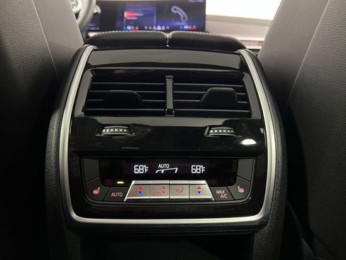 Certified 2025 BMW X5 M60i w/ Climate Comfort Package image 29