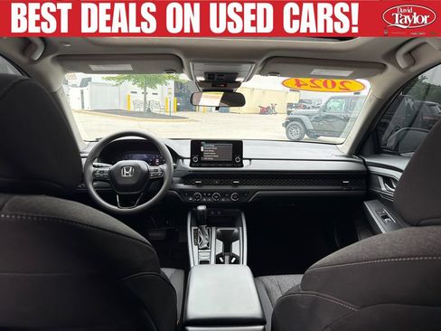 Used 2024 Honda Accord EX image 23