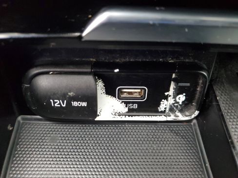 Used 2022 Kia Stinger GT-Line image 21