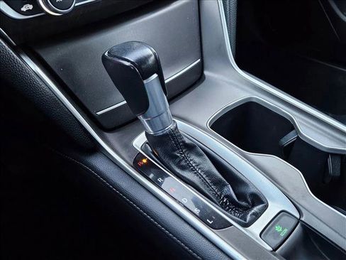 Used 2019 Honda Accord EX-L image 12