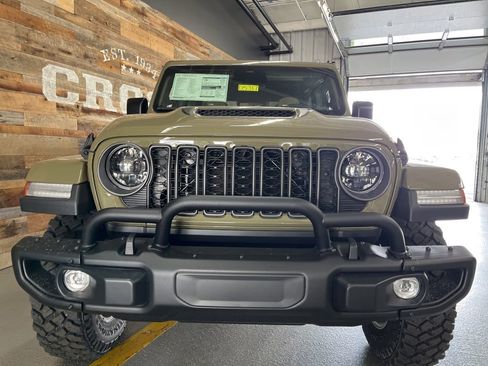 New 2026 Jeep Gladiator Willys image 6