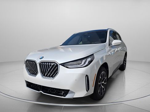 New 2026 BMW X3 xDrive30 w/ Convenience Package image 2