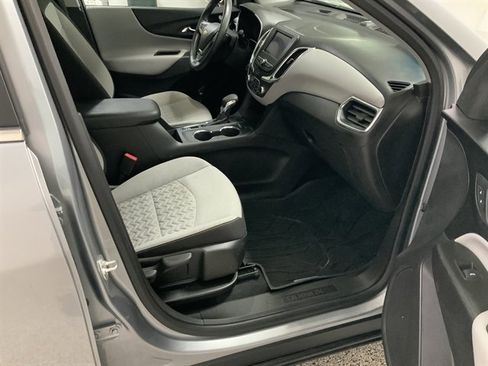 Used 2024 Chevrolet Equinox LT w/ LPO, Floor Liner Package image 21