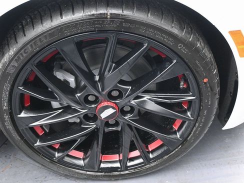Used 2025 Cadillac CT5 Sport RWD image 37