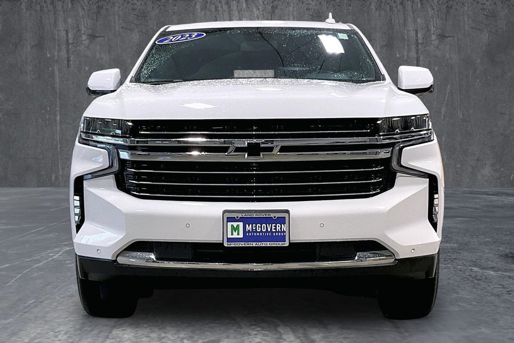 Used 2023 Chevrolet Tahoe LT w/ Luxury Package AWD/4WD image 2