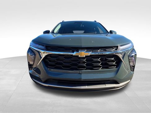 New 2026 Chevrolet Trax LT image 7