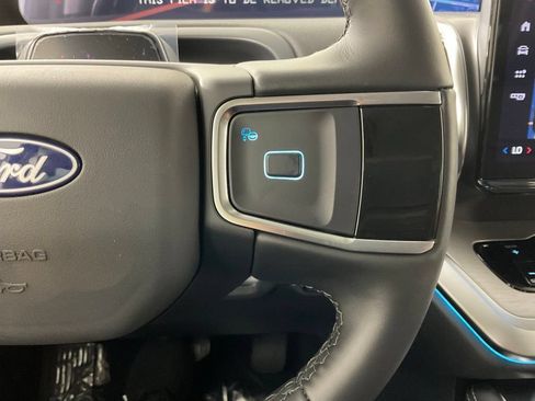 New 2027 Ford Expedition Platinum RWD image 25