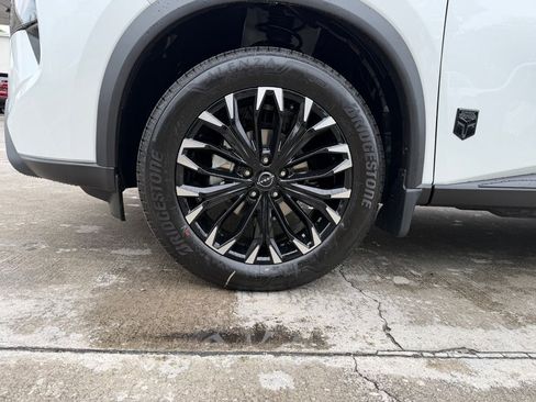 New 2026 Nissan Rogue SV image 12