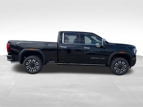 New 2026 GMC Sierra 2500 Denali Ultimate AWD/4WD image 8