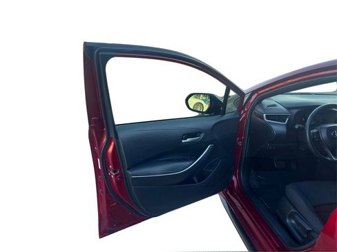Used 2023 Toyota Corolla SE image 21