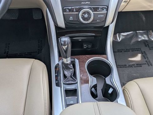 Used 2019 Acura TLX FWD image 17