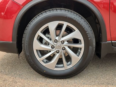 Used 2015 Nissan Rogue SL w/ SL Premium Package AWD/4WD image 19