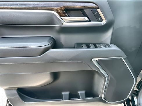 New 2026 GMC Sierra 1500 Elevation image 22