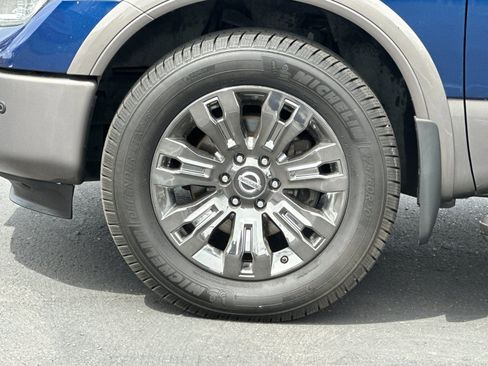 Used 2017 Nissan Titan Platinum Reserve RWD image 22