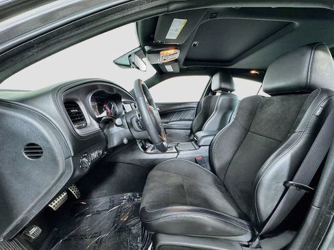 Used 2023 Dodge Charger GT w/ Plus Group AWD/4WD image 8
