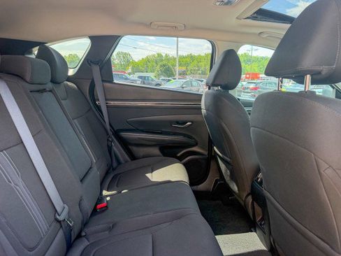 Used 2022 Hyundai Tucson SEL w/ Convenience Package FWD image 17