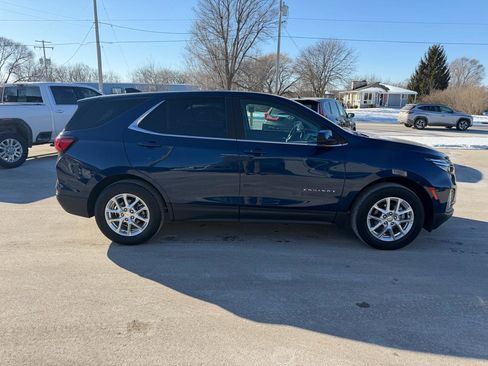 Used 2022 Chevrolet Equinox LT image 9