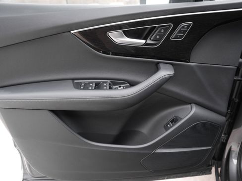 Certified 2025 Audi Q7 3.0T Premium Plus w/ Premium Plus Package image 20