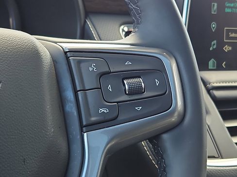 Used 2024 Chevrolet Suburban Premier w/ Premium Package image 22