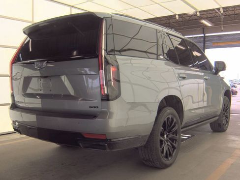 Used 2024 Cadillac Escalade Sport Platinum w/ LPO, ONYX Package AWD/4WD image 4
