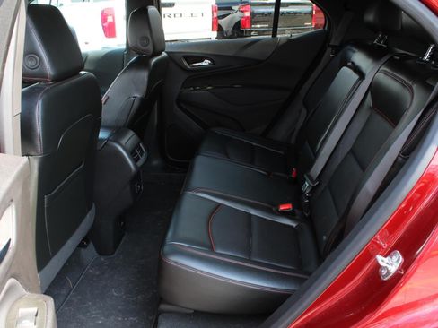 Used 2024 Chevrolet Equinox RS w/ RS Leather Package AWD/4WD image 19