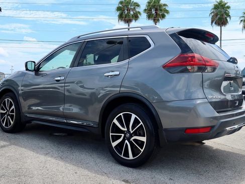 Used 2019 Nissan Rogue SL FWD image 4