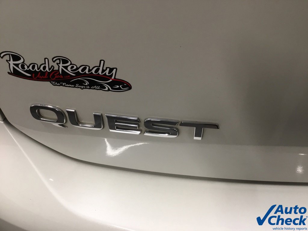 Used 2011 Nissan Quest LE FWD image 16
