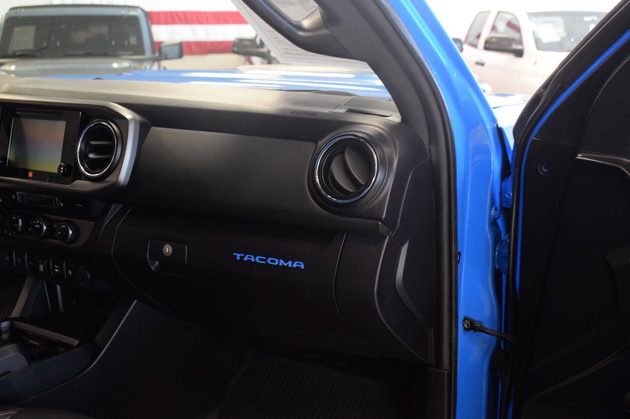Used 2019 Toyota Tacoma TRD Pro AWD/4WD image 28