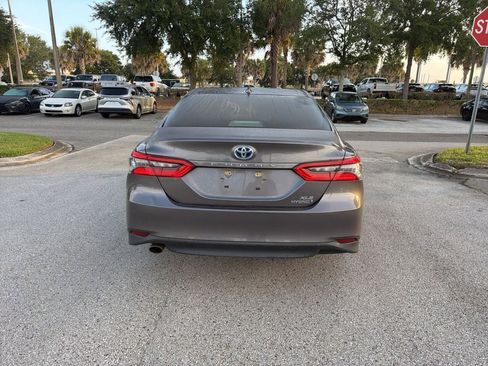 Used 2023 Toyota Camry XLE FWD image 4