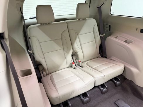 Used 2019 GMC Acadia Denali FWD image 16