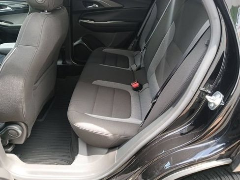 Used 2024 Chevrolet TrailBlazer LT w/ LT Cold Weather Package FWD image 13