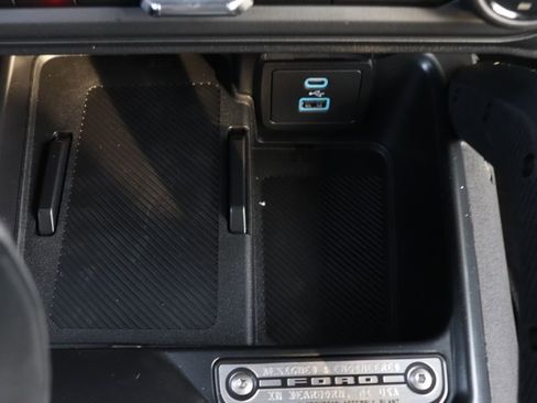 New 2025 Ford Bronco Badlands image 23