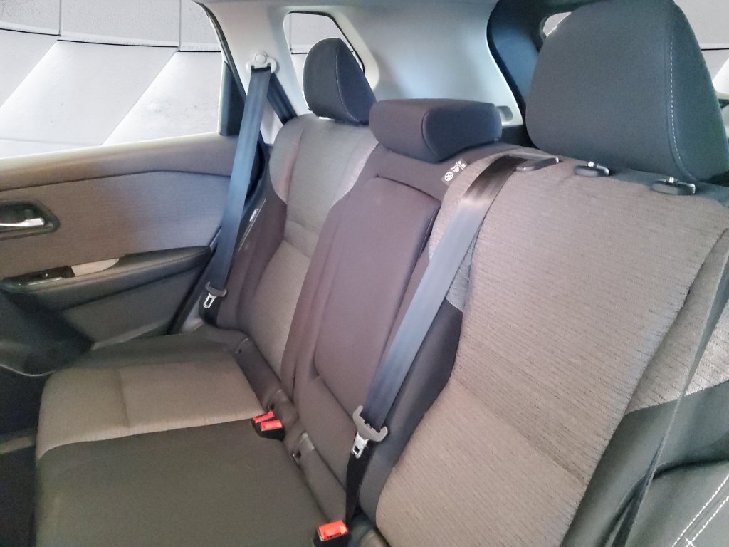 Used 2022 Nissan Rogue SV AWD/4WD image 17