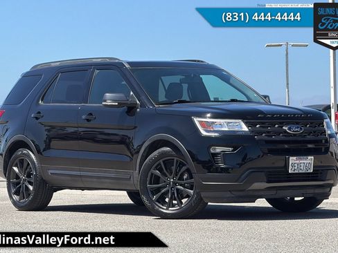 Used 2018 Ford Explorer XLT w/ Equipment Group 202A FWD image 1