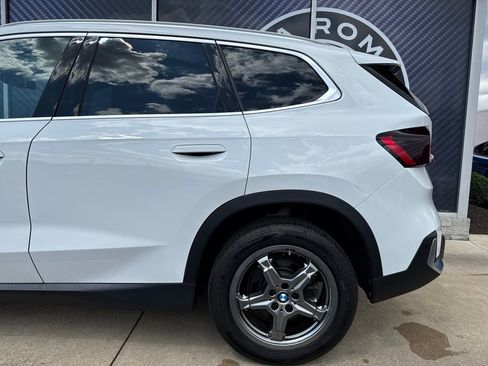 Used 2023 BMW X1 xDrive28i AWD/4WD image 15