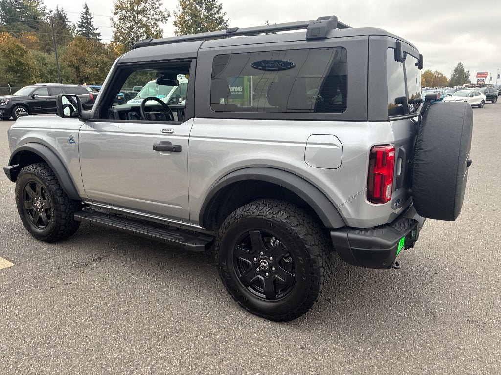 Used 2023 Ford Bronco Black Diamond AWD/4WD image 5
