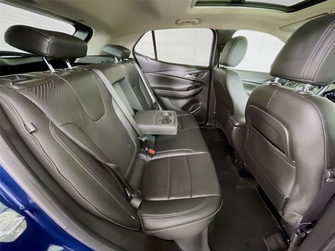 Used 2023 Buick Encore GX Essence w/ Experience Buick Package FWD image 30