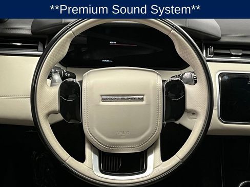 Used 2018 Land Rover Range Rover Velar R-Dynamic HSE image 8