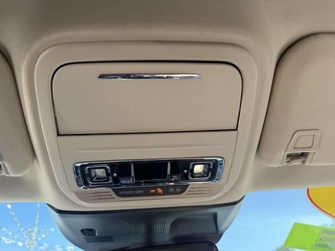Certified 2022 Lincoln Corsair AWD w/ Equipment Group 101A image 25