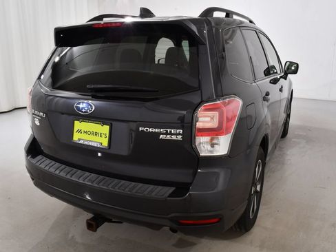 Used 2017 Subaru Forester 2.5i Premium w/ All-Weather Package AWD/4WD image 12