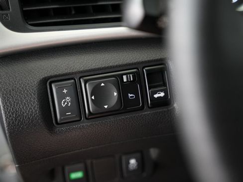 Used 2019 Nissan Sentra SV FWD image 42