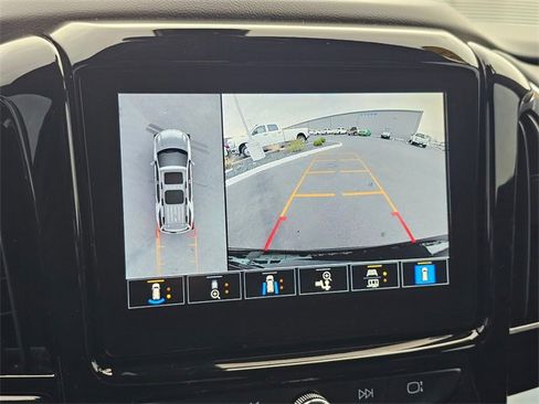 Used 2023 Chevrolet Traverse Premier w/ Redline Edition image 21