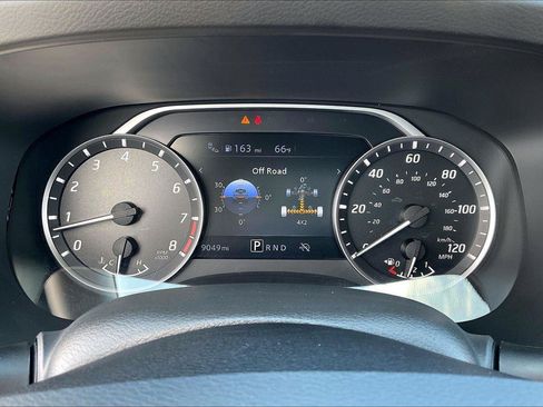 Certified 2025 Nissan Frontier SV w/ SV Convenience Package RWD image 23
