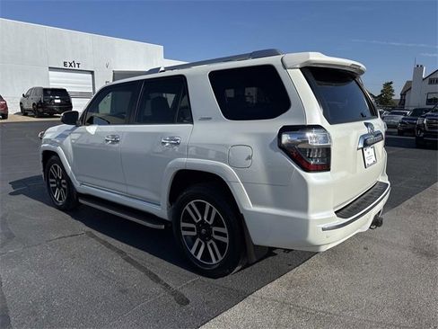Used 2022 Toyota 4Runner Limited image 2