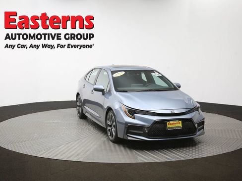Used 2021 Toyota Corolla SE w/ SE Premium Package FWD image 45