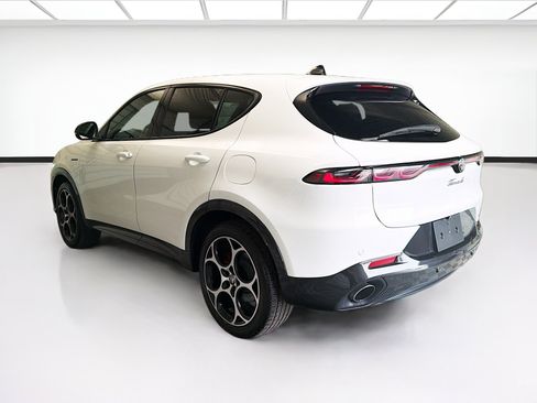 Used 2024 Alfa Romeo Tonale Veloce AWD/4WD image 6