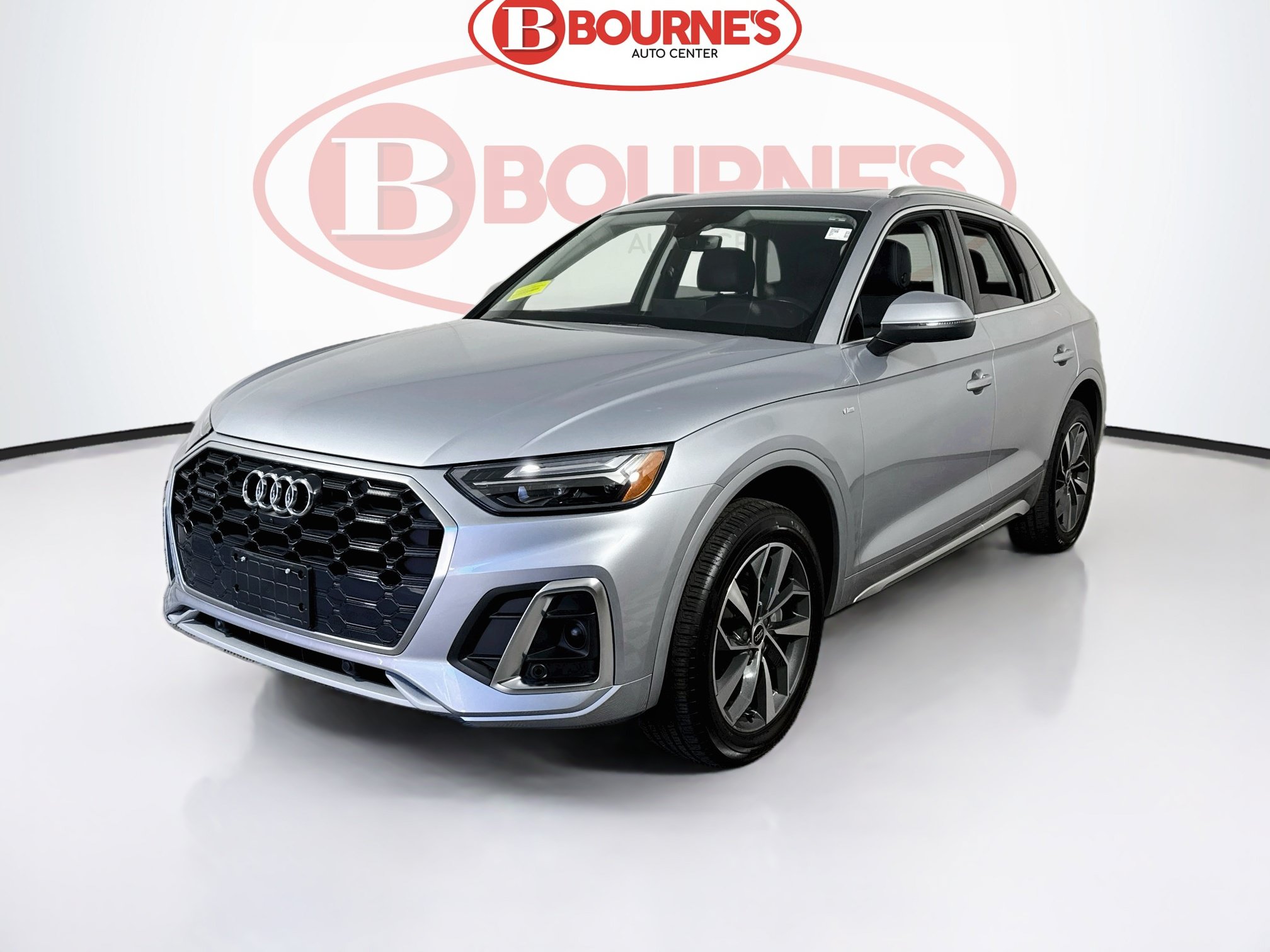 Used 2023 Audi Q5 2.0T Premium Plus w/ Premium Plus Package AWD/4WD image 6