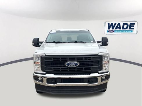 Used 2024 Ford F250 XL w/ XL Chrome Package AWD/4WD image 2
