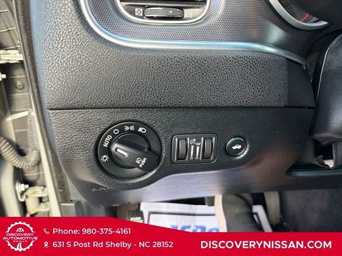 Used 2017 Dodge Charger R/T w/ Plus Group image 16